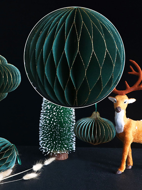 Paper Ornaments-Green 1101-03.jpg 